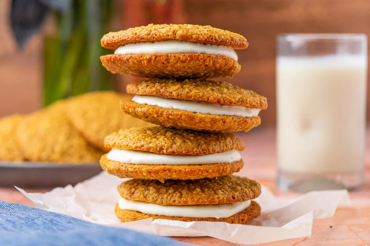 Oatmeal Cream Pie Recipe Step-by-Step